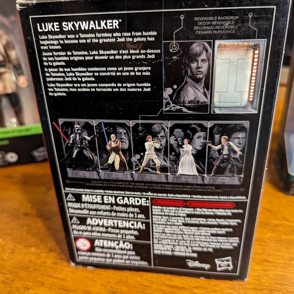 Hasbro 40th anniversary Black series Luke - Picture 1 of 2